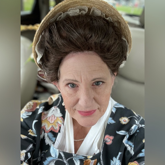 Meet your Posher, Nancy - Picture 6 of 16